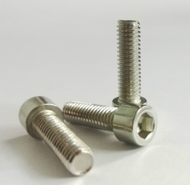 內(nèi)六角螺栓標準有哪些？